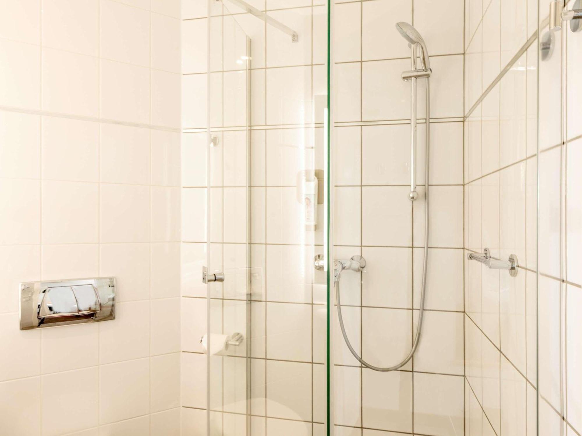 Ibis Centrum 2*