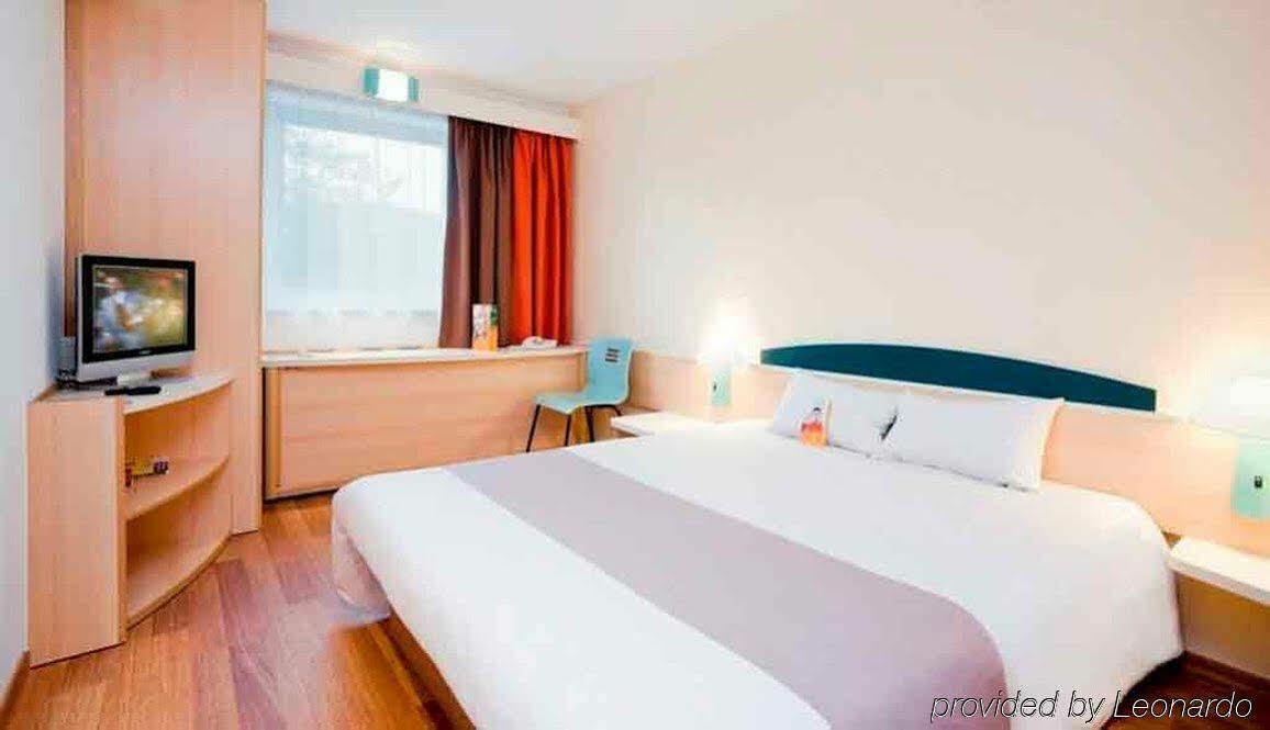 Ibis Centrum Hotel 2*